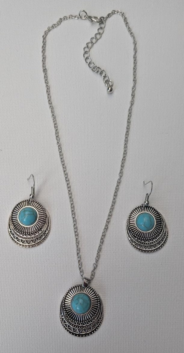Bohemian Ethnic Style Zinc Alloy & Synthetic Turquoise Pendant Necklaces & Dangle Earrings Sets
