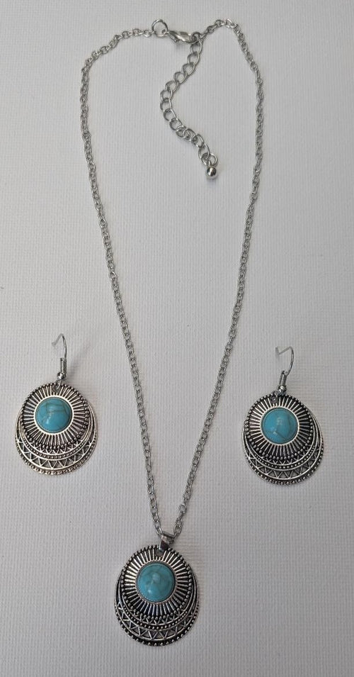 Bohemian Ethnic Style Zinc Alloy & Synthetic Turquoise Pendant Necklaces & Dangle Earrings Sets