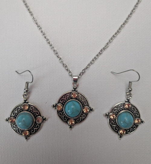 Bohemian Style Alloy & Synthetic Turquoise Pendant Necklace