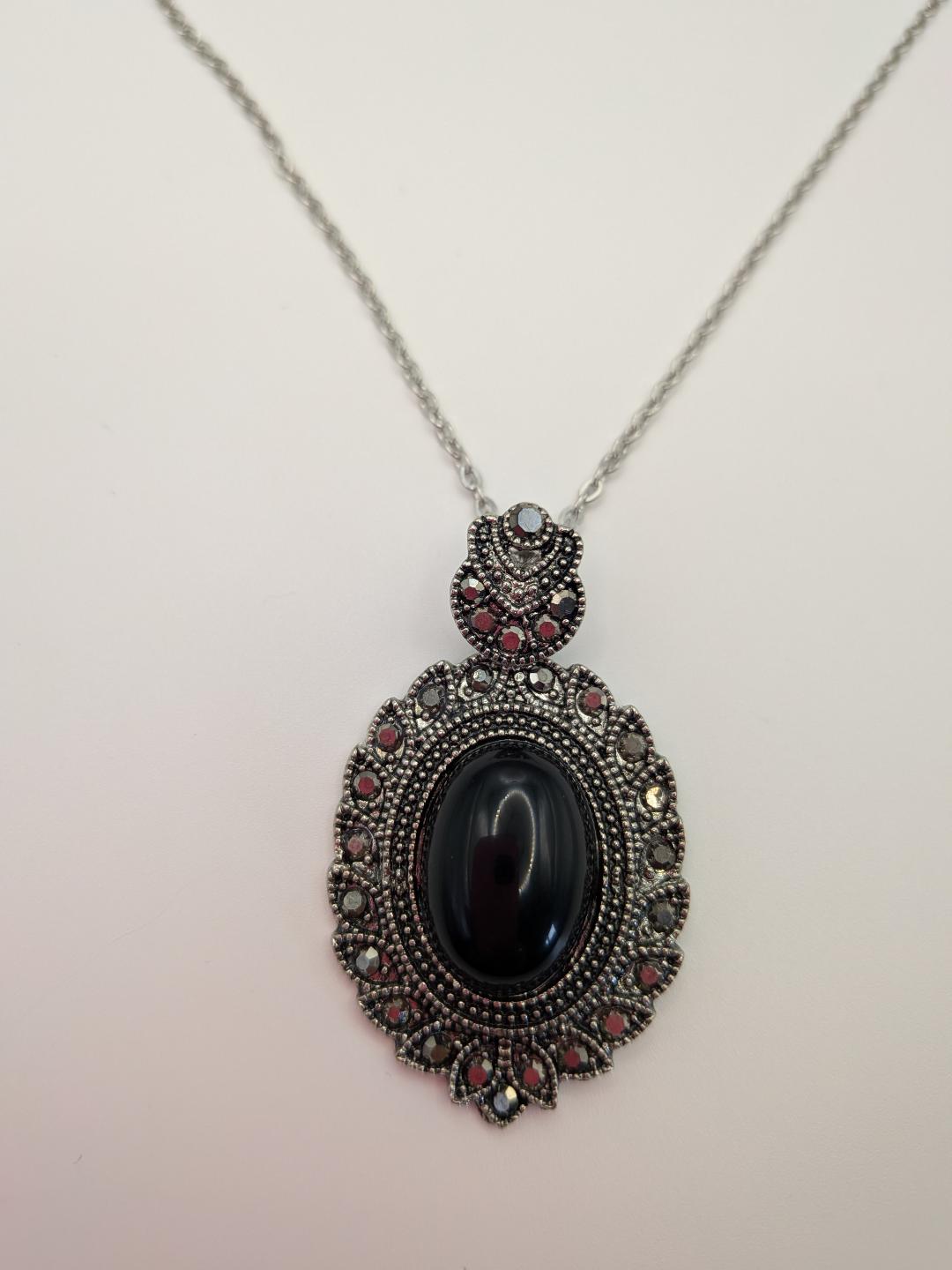 Midnight Reverie Pendant Necklace