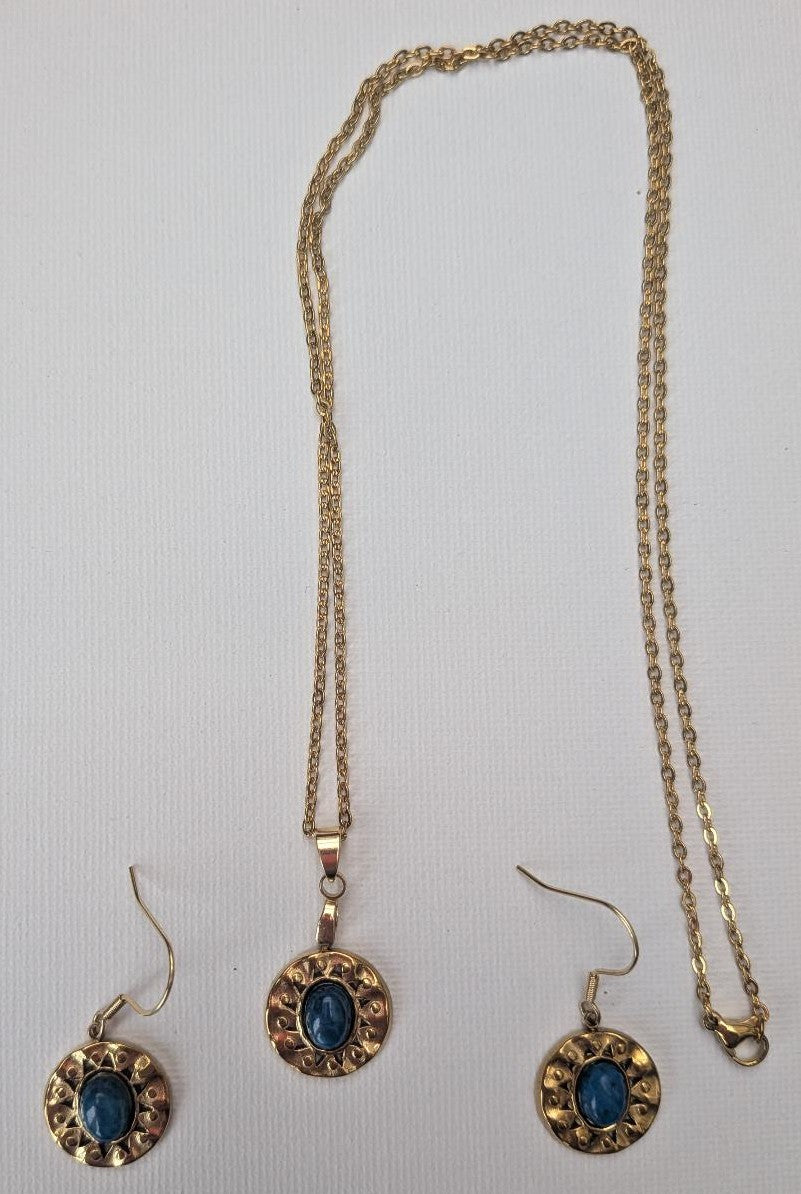 Natural Agate Pendant and Earrings