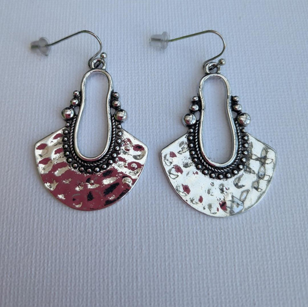 Bohemian Style Fan Alloy Dangle Earrings — Antique Silver