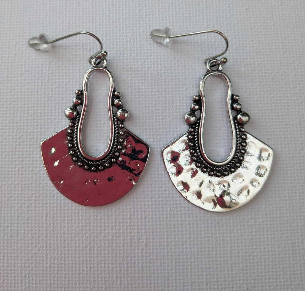 Bohemian Style Fan Alloy Dangle Earrings — Antique Silver