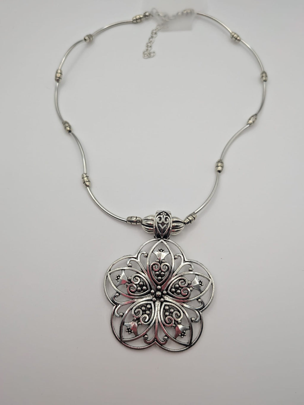 Boho Mandala Flower Bohemian Style Alloy Pendant Necklace
