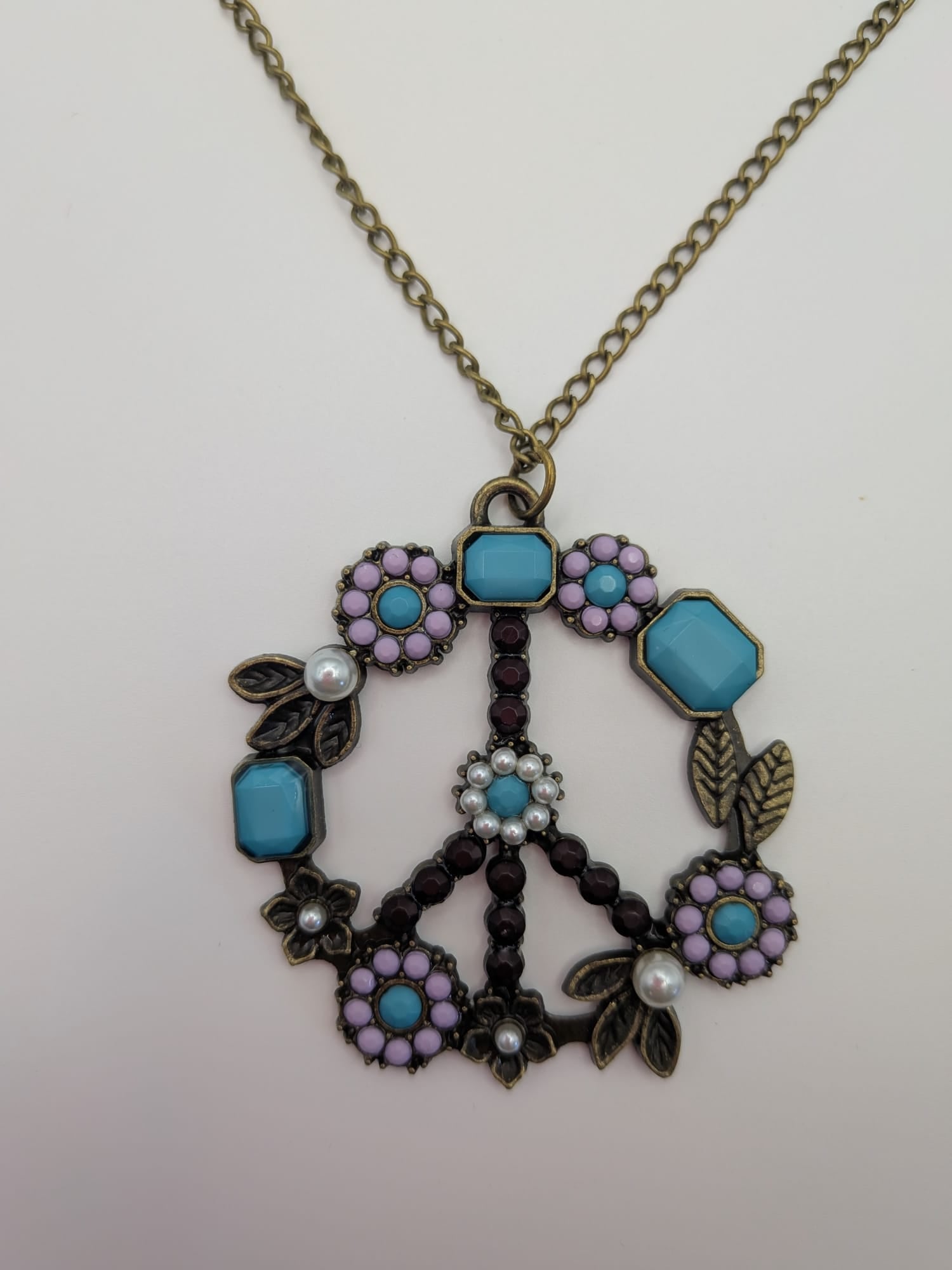 Bohemian Flower Peace Sign Pendant Necklace – Antique Bronze, Plum