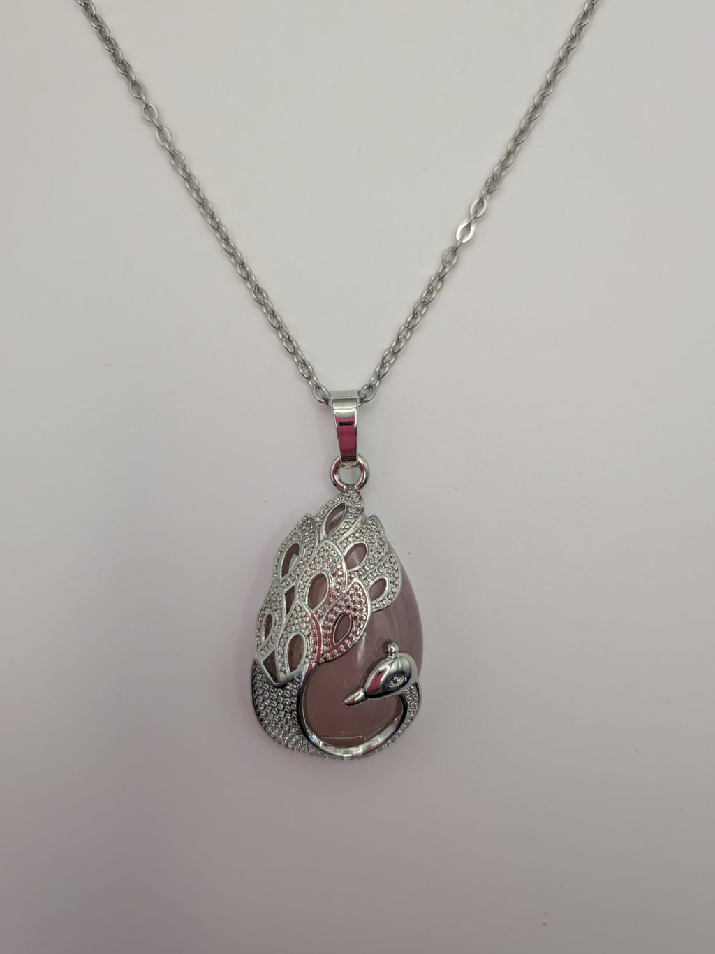 Gem stone Pendant Necklace Gemstone Pendant with Silver Colour Chain Natural Rose Quartz