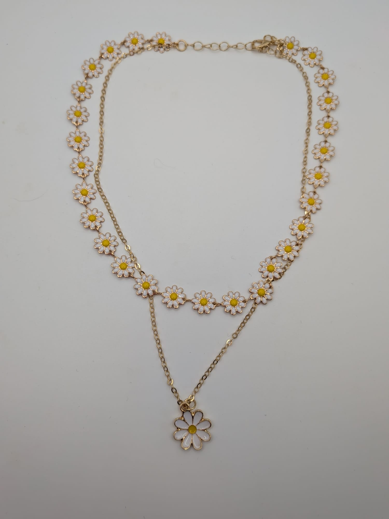 Daisy Charm Multi‑Layer Necklace