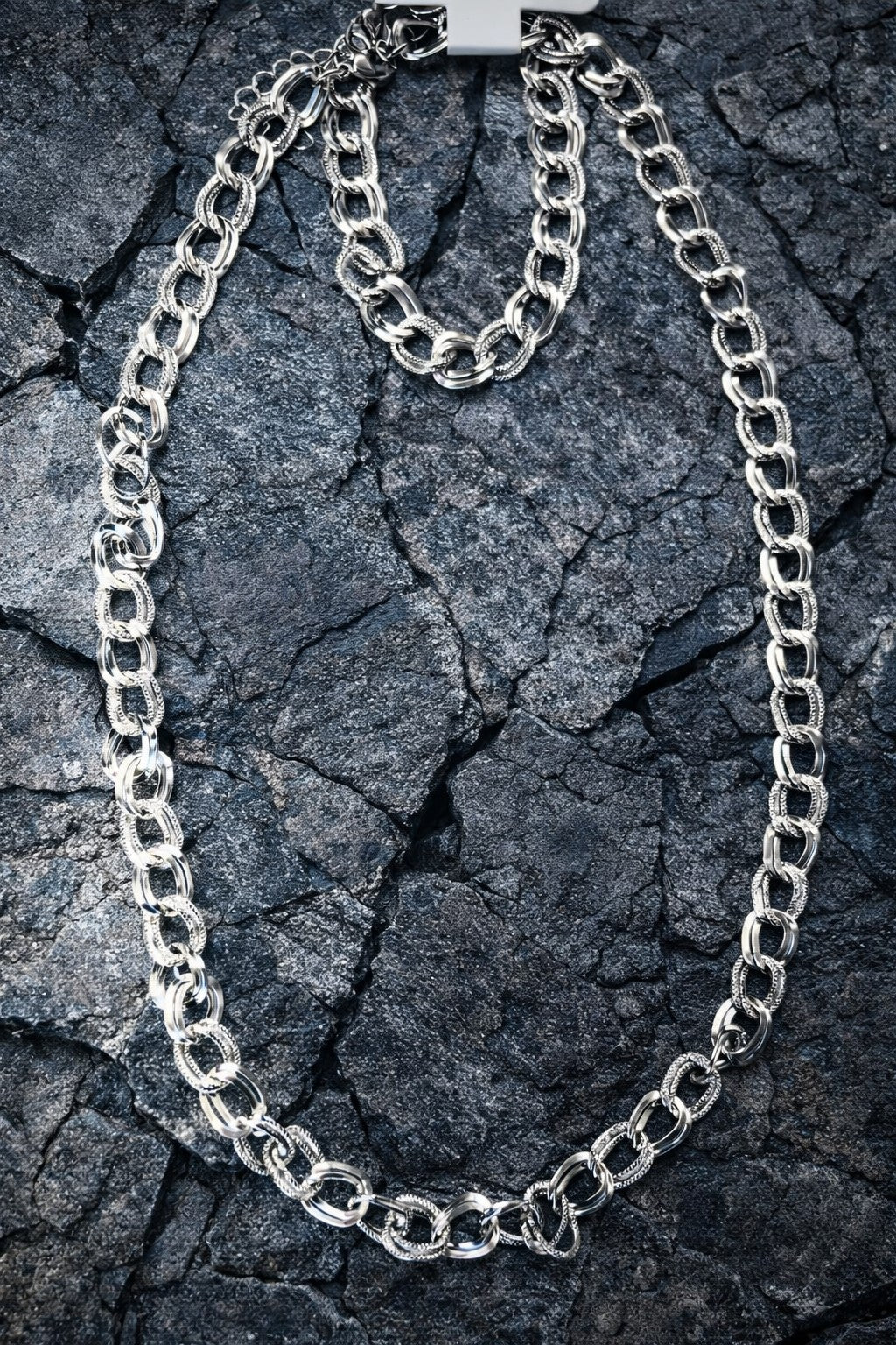 Silver Tone Chain Link Necklace and Bracelet Set